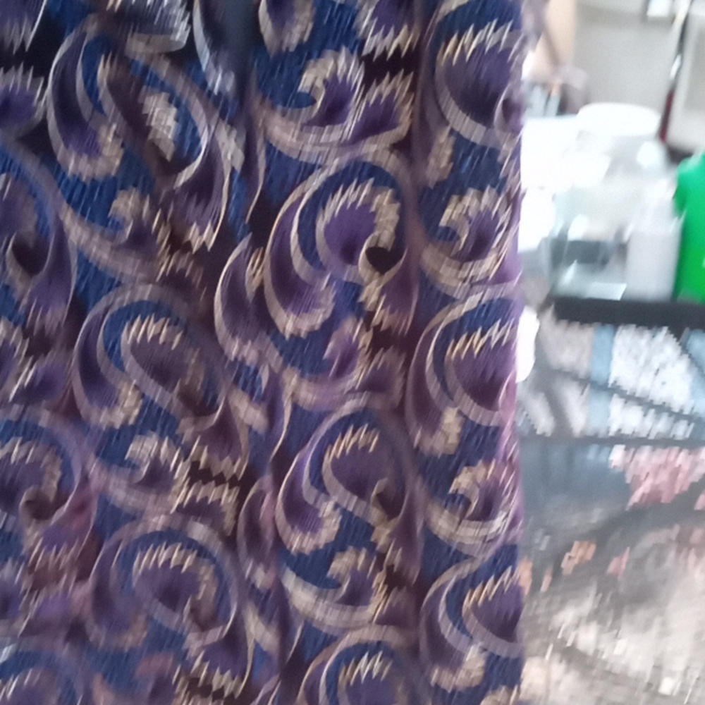 Stunning Holiday party figure flattering dress BNNT. Vintage "Scarlet". Size 6. - Picture 5 of 5